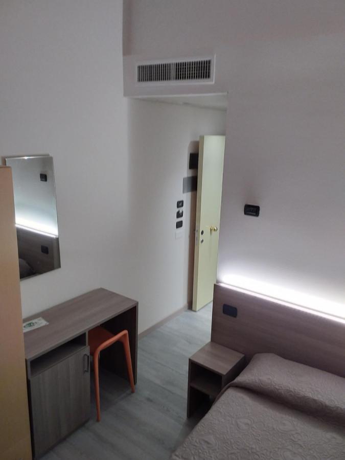 Hotel Alle Scuole New Curtarolo エクステリア 写真